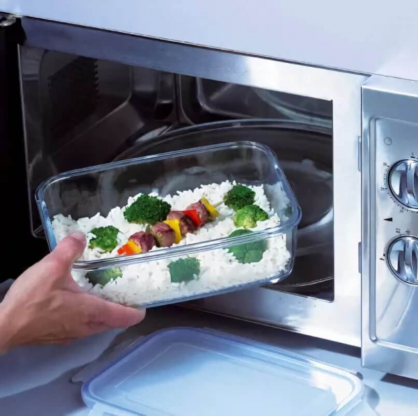 Как выбрать посуду для микроволновки — это важно!