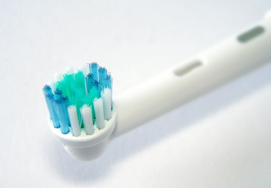 ТОП-58 лучших электрических зубных щеток 2024