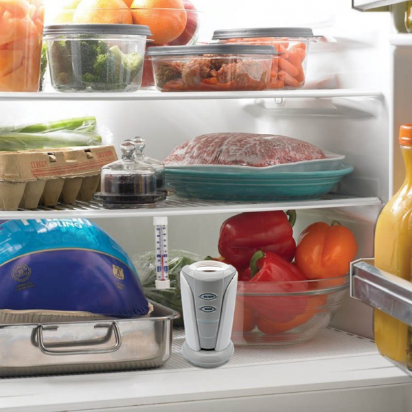 Как надолго избавиться от запаха в холодильнике