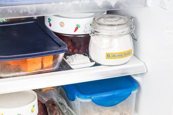 Вывести плесень в холодильнике — легко!
