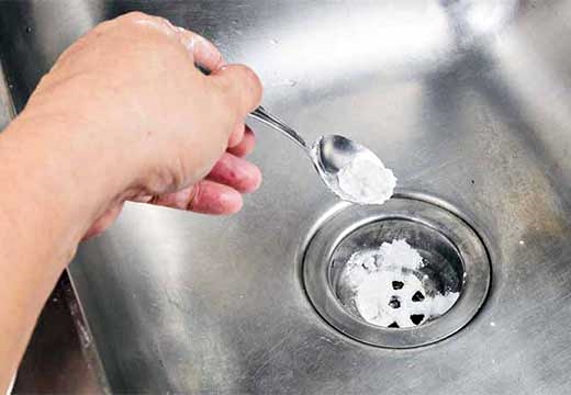 Как почистить канализацию содой и уксусом: особенности способа
