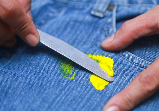 Как очистить пластилин с одежды: обзор проверенных методов