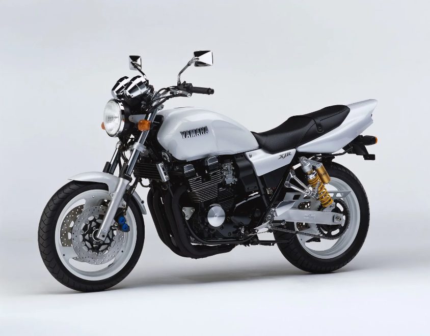 ТОП-46 лучших мотоциклов по цене до 50 000 руб.