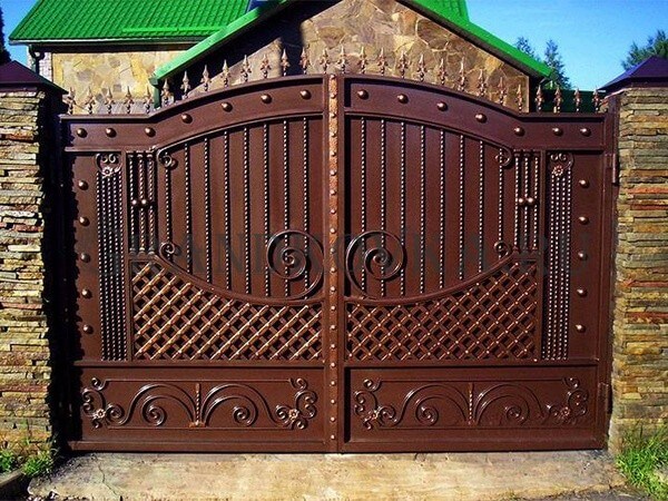 ТОП-80 очень красивых кованых ворот в мире с фото