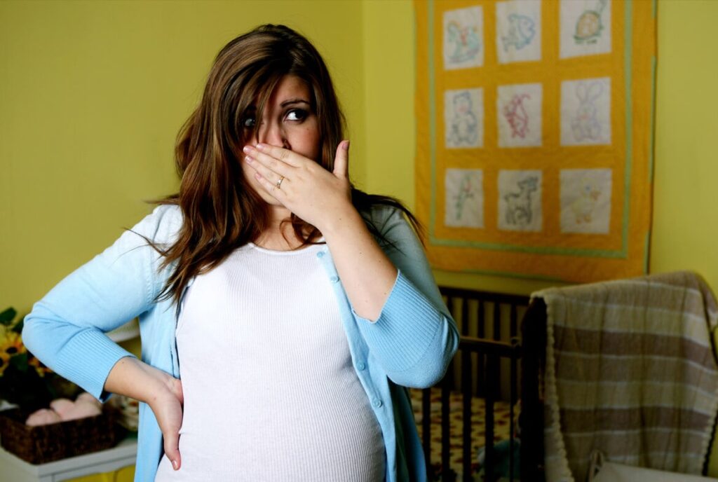 Сода от изжоги при беременности: польза и вред, можно ли пить, на первом триместре, на втором и третьем триместре, сколько дней пить, побочные эффекты и противопоказания