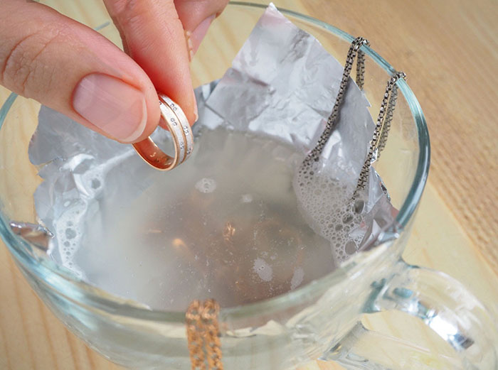 Как почистить серебро перекисью водорода в домашних условиях: эффективные способы, от черноты, пропорции