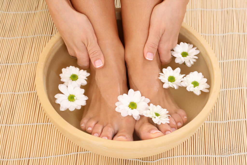 Ванночка для ног с перекисью водорода и содой для огрубевшей кожи: пропорции, отзывы